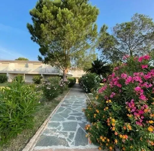A Cala Rossa Lecci